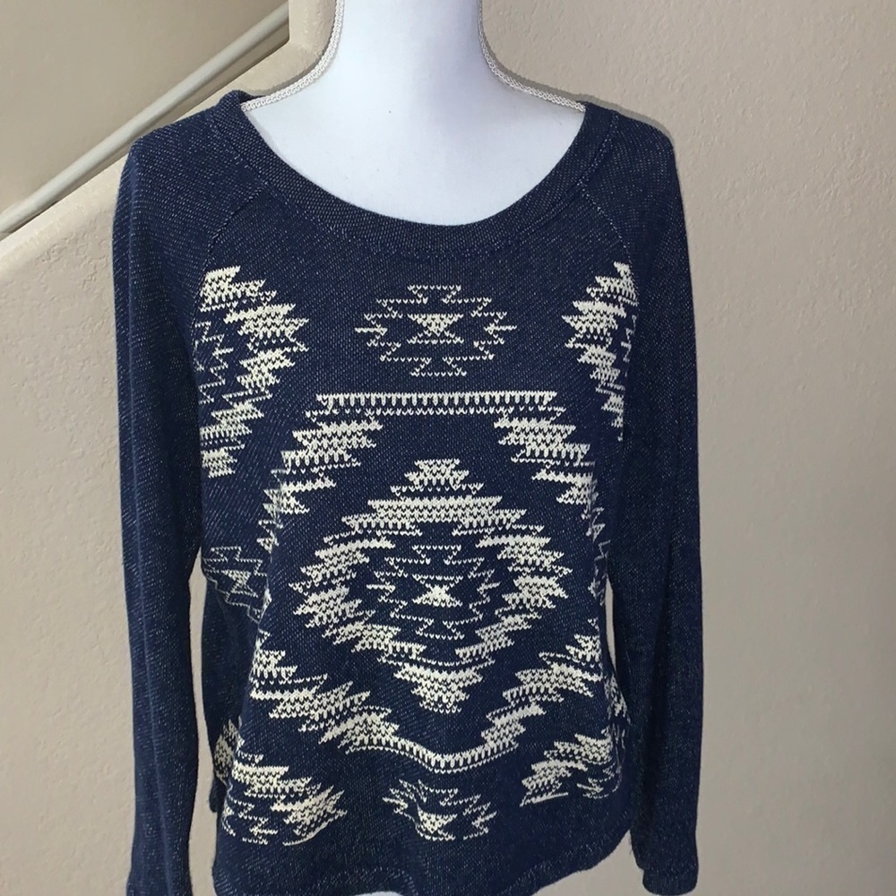 Old navy light weight sweater